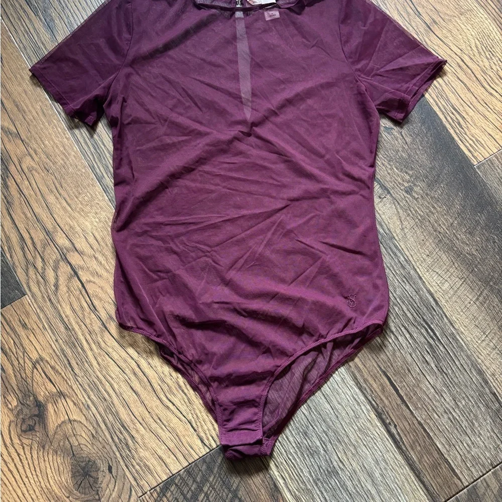 Victoria's Secret Mesh Sheer Plum Short Sleeve Bodysuit Size Medium - Picture 6 of 8
